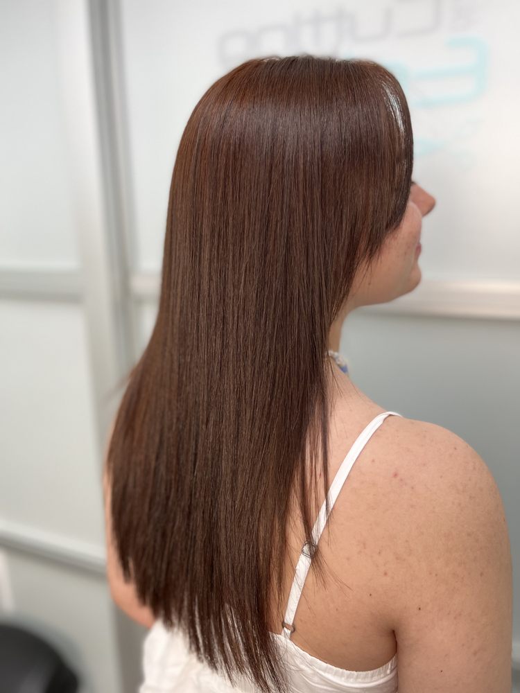 The Cutting Edge Hair Studio by Mariloly