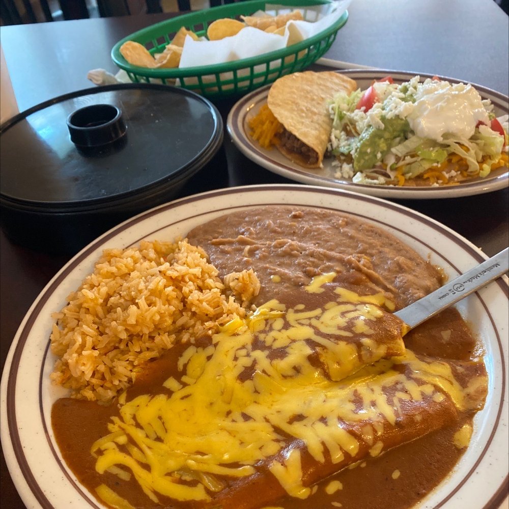 El Rodeos Tex Mex Restaurant