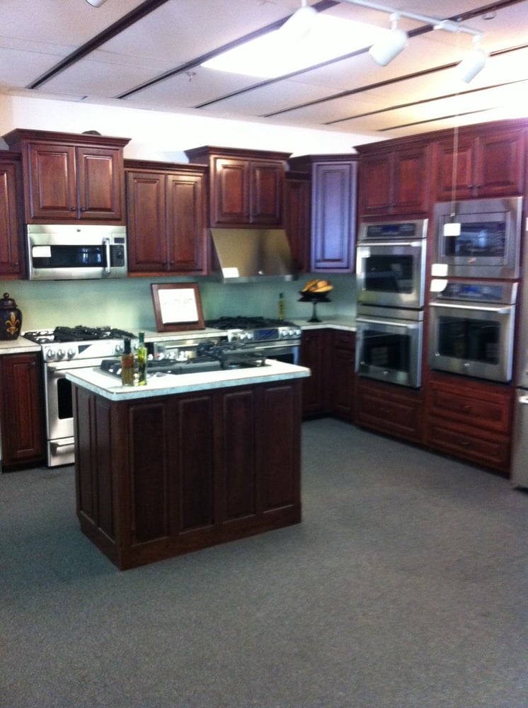 Metro Appliances & More Appliances 5571 N. Main St., Joplin, MO