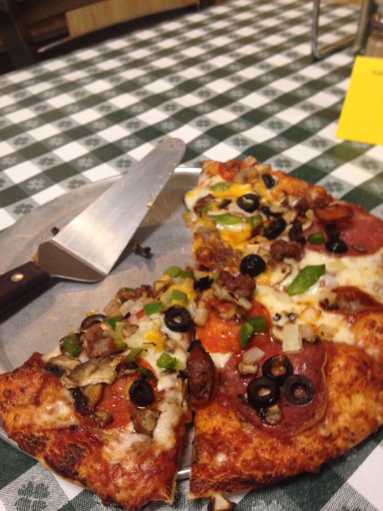 Idaho Pizza Company 27 Reviews Pizza 5150 W Overland Rd, Boise