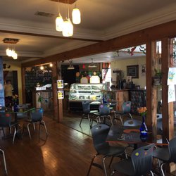 Cafe Aquarius 56 Photos 17 Reviews Vegan 2101 Paris Rd Photo Of Cafe Aquarius Chalmette La United States Main Dining Room