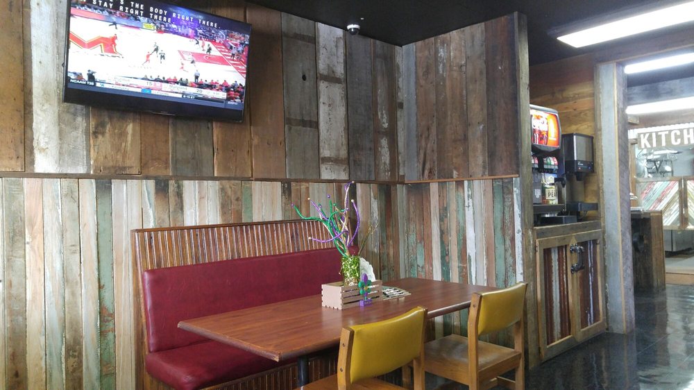 Spillway Cafe Salad 367 N La 1, LA Restaurant Reviews