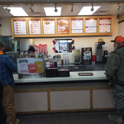 Wendy S Burgers 711 Englewood Rd Madisonville Tn Restaurant Photo Of Wendy S Madisonville Tn United States