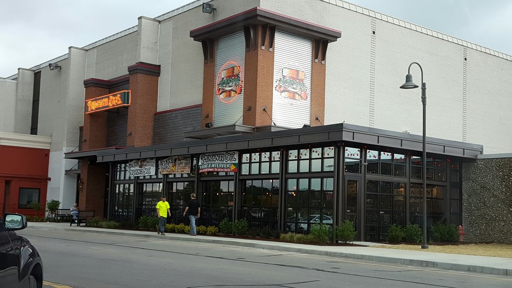 Primanti Brothers 10 Photos Sandwiches Niles, OH Reviews