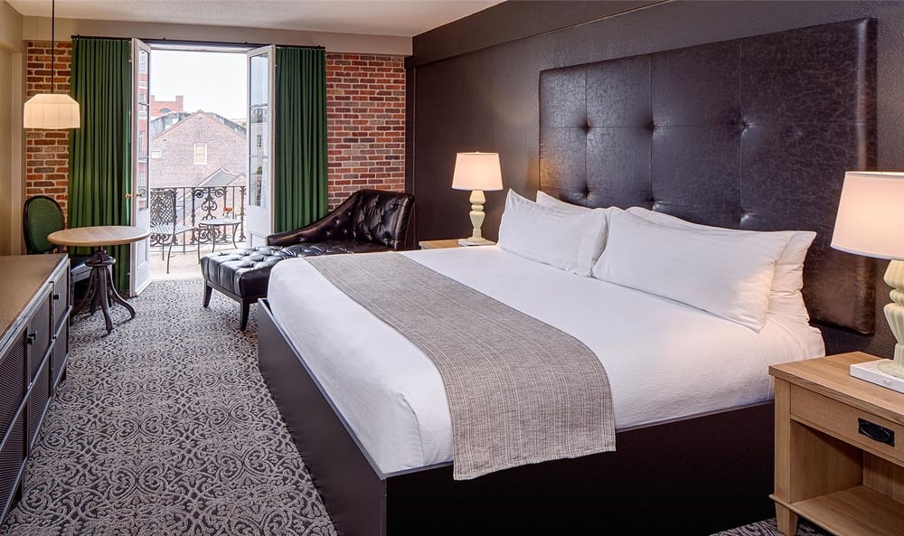 Chateau LeMoyne French Quarter, A Holiday Inn Hotel 139 Photos