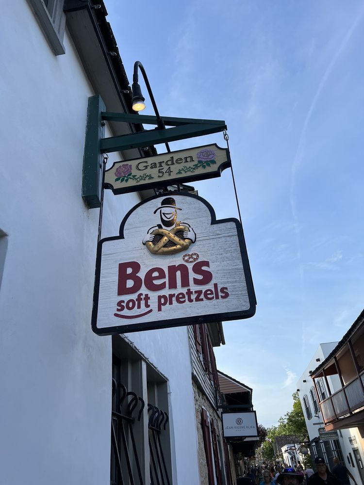 Ben's Soft Pretzels