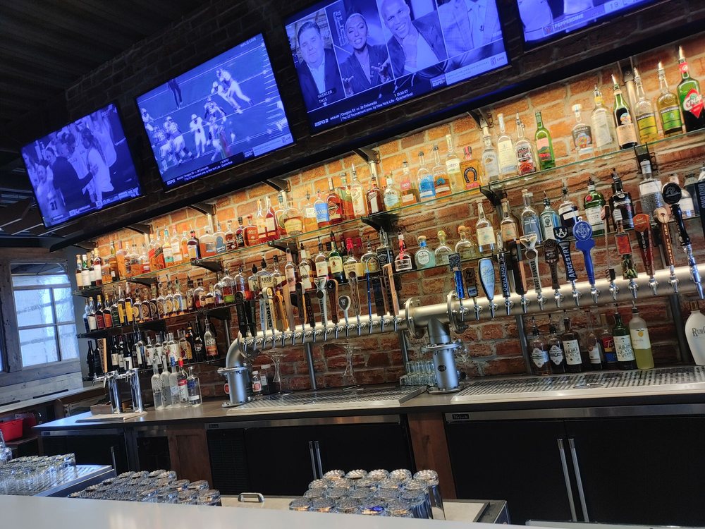 The Hammond Kitchen + Craft Bar