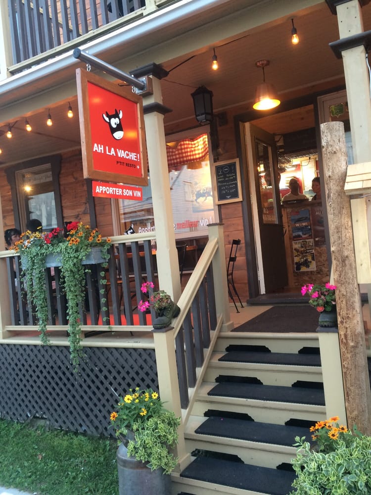 Ah la Vache Fondue 73 Rue SaintJean Baptiste, BaieSaintPaul, QC