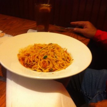 Bertucci S Italian Restaurant Order Food Online 105 Photos 68 Photo Of Bertucci S Italian Restaurant Plymouth Meeting Pa United States Spaghetti Bolognese