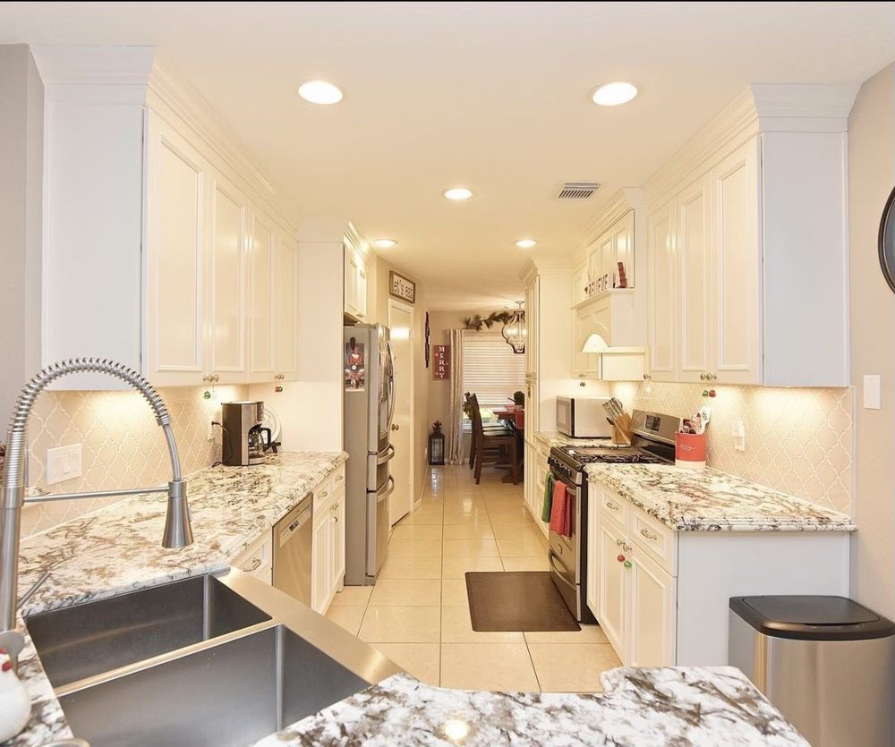 USA Cabinet Store