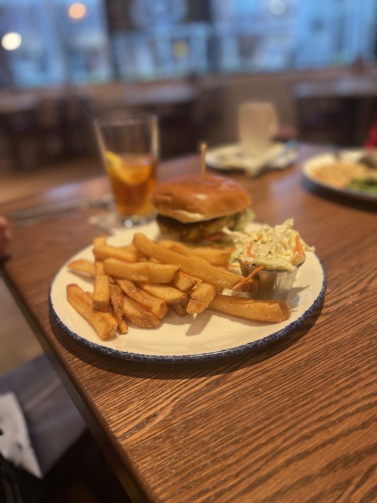 Legal Sea Foods - Town Center of Virginia Beach