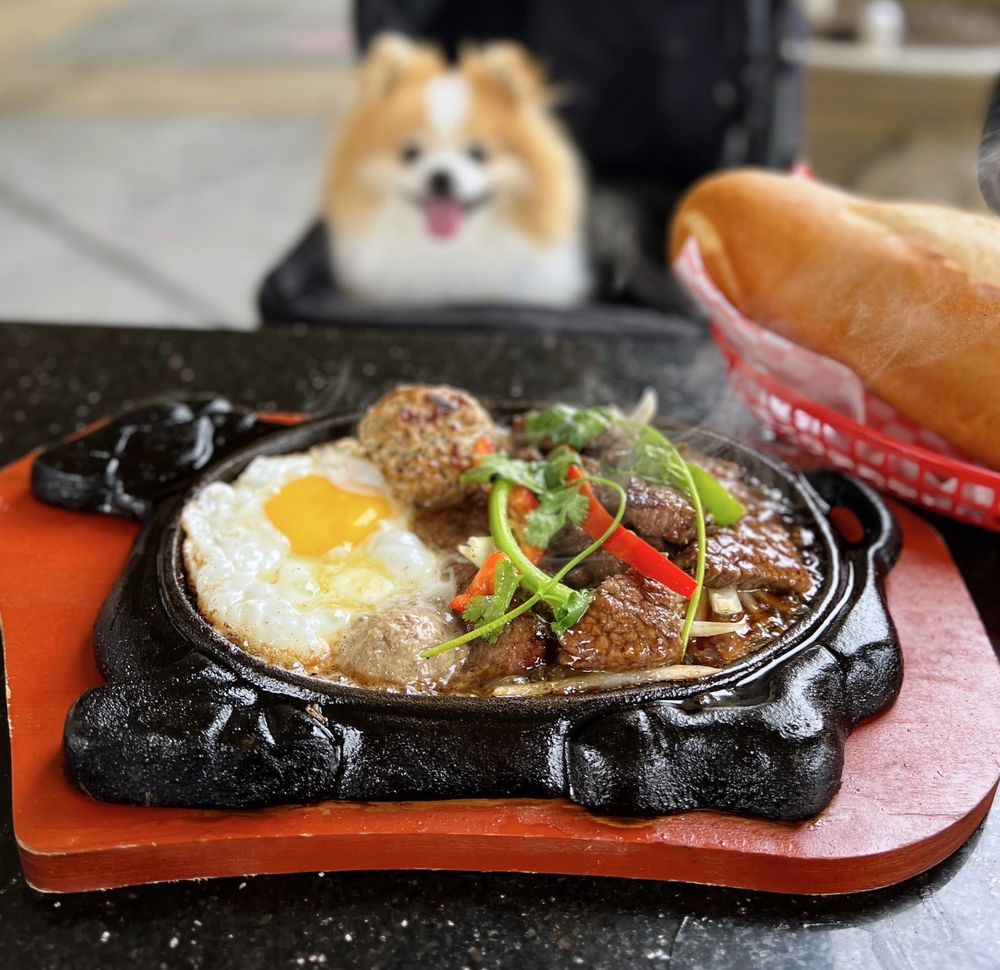 Tan Dinh Cafe