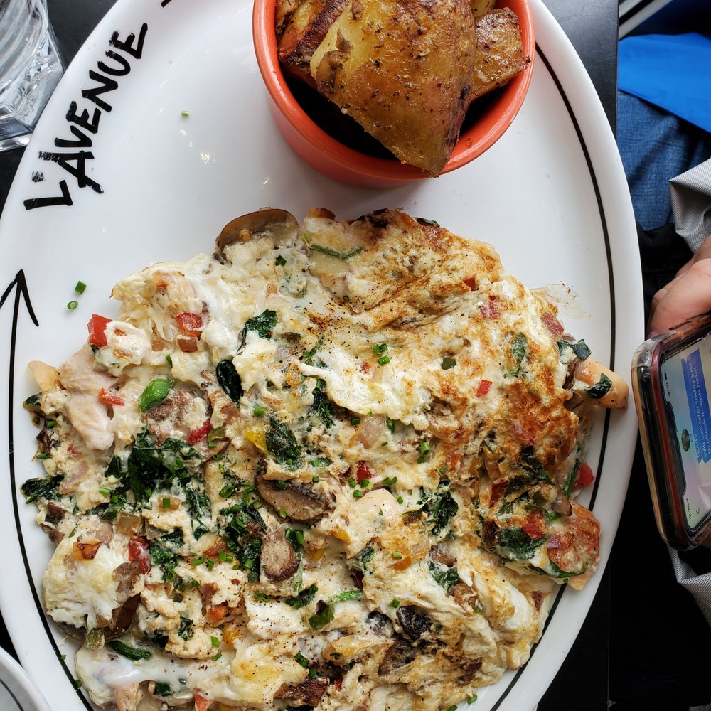 Top 100 Places to Eat in Canada 2024 - Last Updated 2024 - Yelp