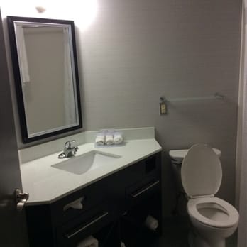 Bathroom Fixtures Janesville Wi holiday inn express janesville-i-90 & us hwy 14 - 20 photos & 31 Bathroom Fixtures Janesville Wi holiday inn express janesville-i-90 & us hwy 14 - 20 photos & 31