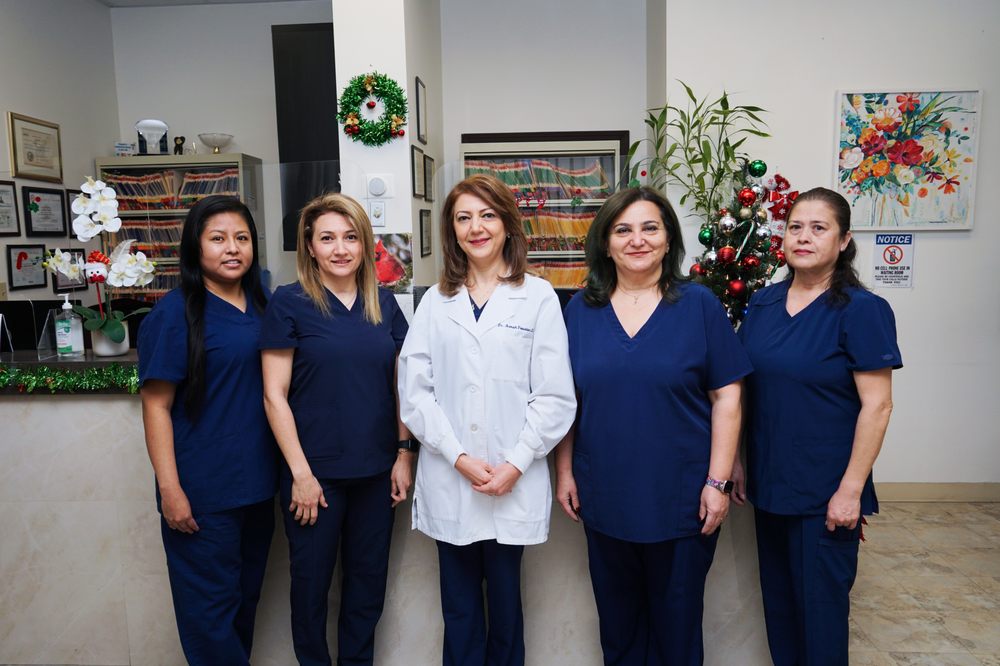 image of business Anoush Yessaian, DDS