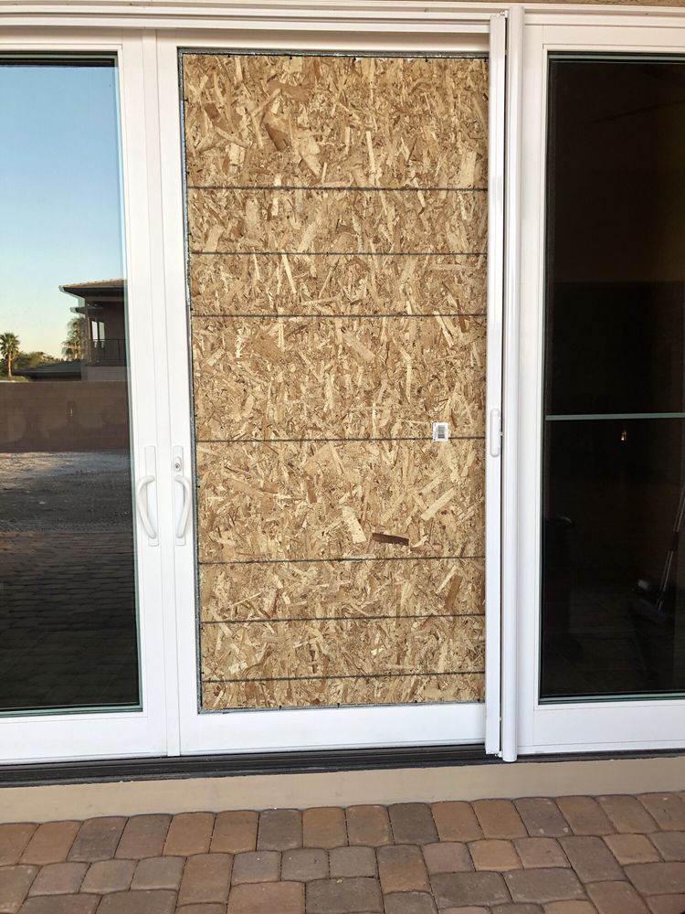 image of business Paramount Glass & Mirror