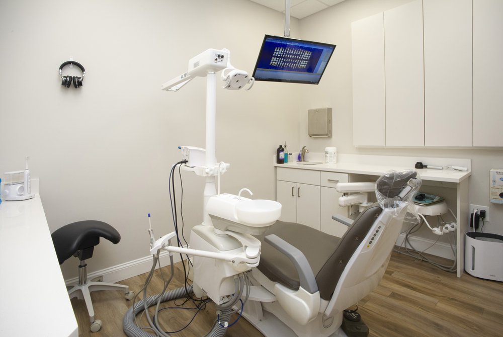 image of business Dental Design Studio: Whalen Richard K, DDS