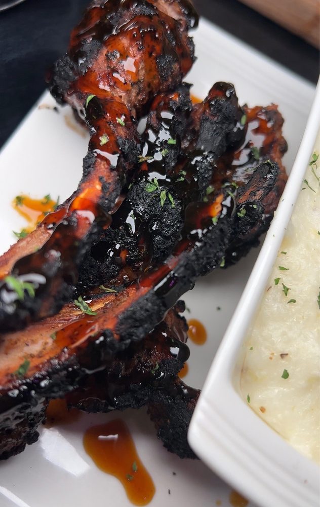 Lulabelle’s restaurant & Lounge