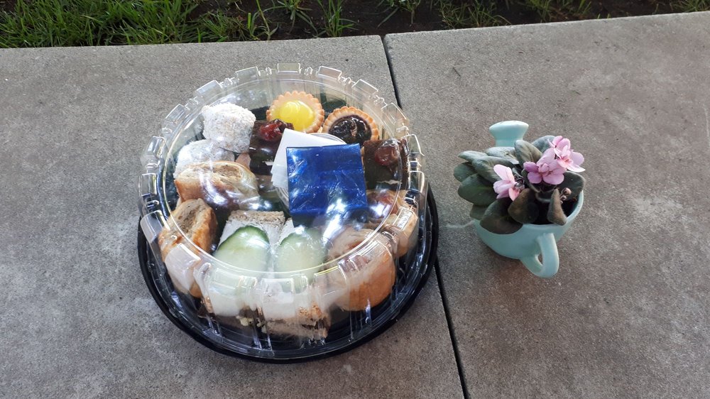 Hillcrest Bakery & Deli