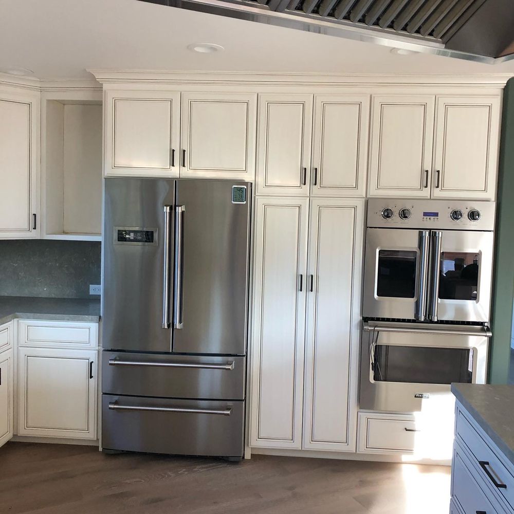 Luxury Cabinets & Finish