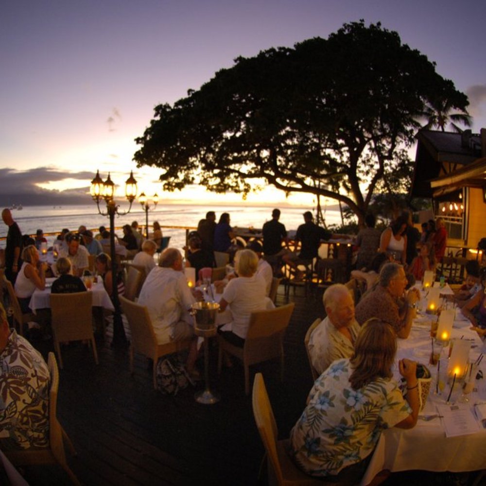 MAUI .."Authentic" MAI TAIS AND FOODIE /Lounges FINDS Yelp
