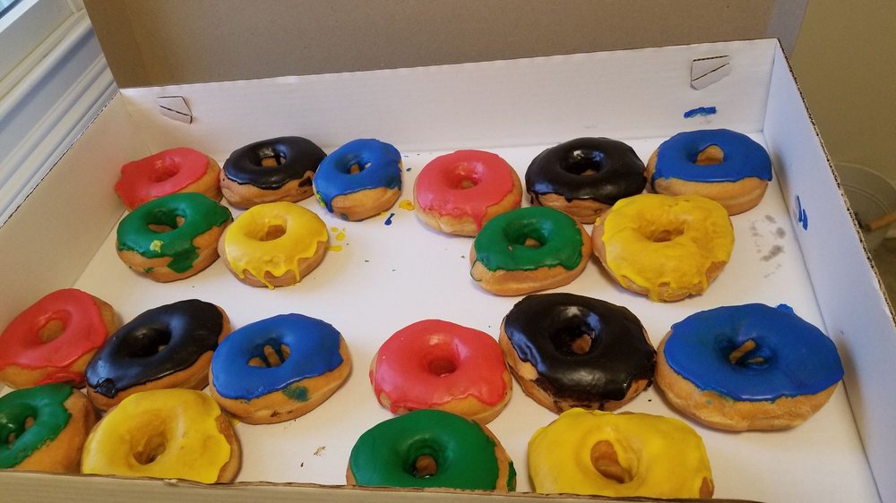 Becker’s Donuts & Bakery Bakeries 29603 Lorain Rd, North Olmsted