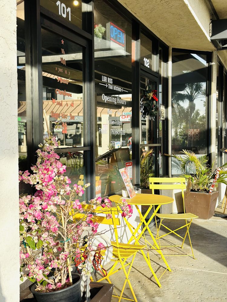 Lur Ros Thai Kitchen