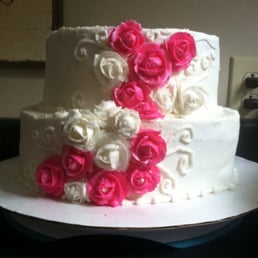 Cake Confections Closed 19 Photos Cupcakes 75 N 21st St Photo Of Cake Confections Newark Oh United States Simple Rose Wedding