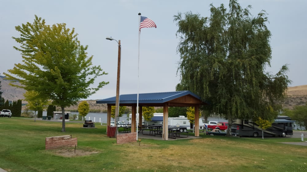 Bridgeport Marina Rv Park 16 Photos RV Parks 801 Jefferson Ave, Bridgeport, WA Phone