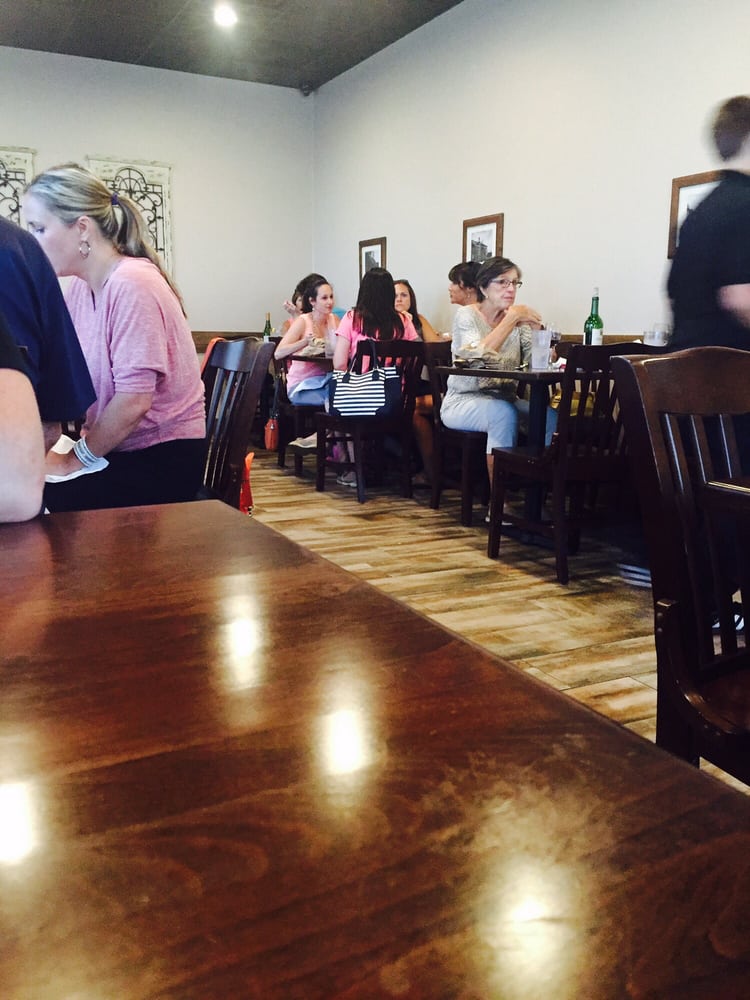 Photos For Pomodoro Pizza Italian Restaurant Yelp Photo Of Pomodoro Pizza Italian Restaurant Downingtown Pa United States
