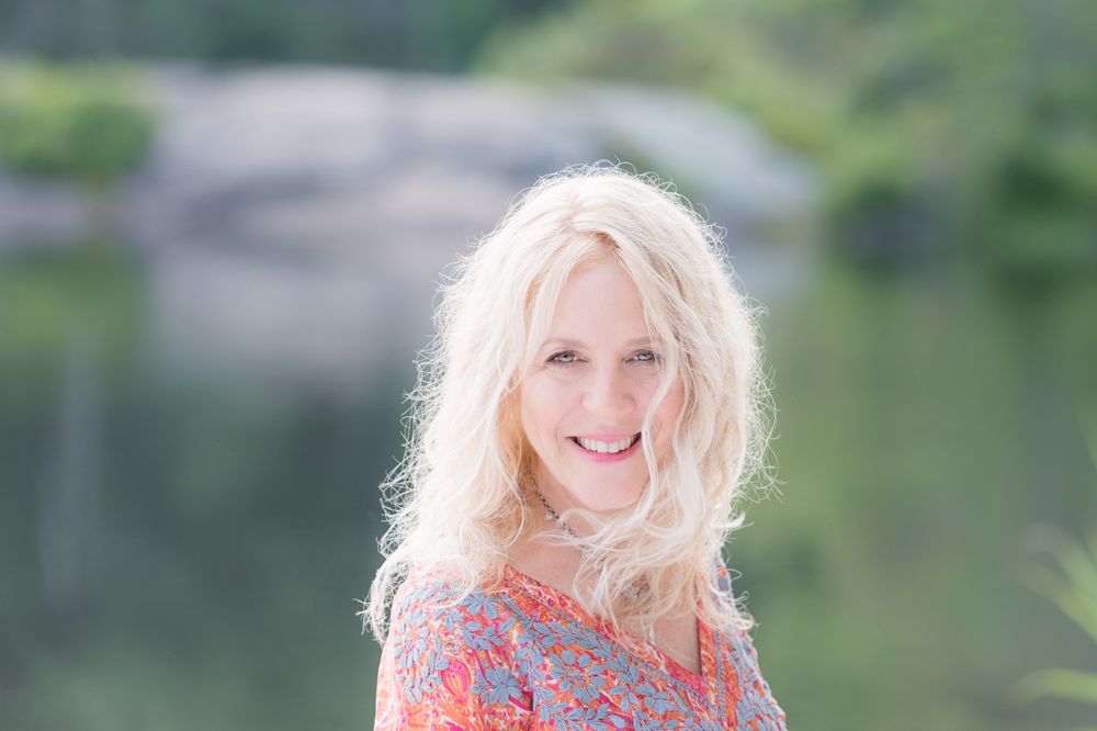 Readings With Dannah Chaifetz