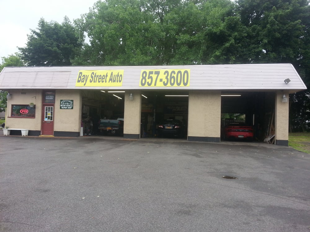 Browncroft Garage Dandk Organizer