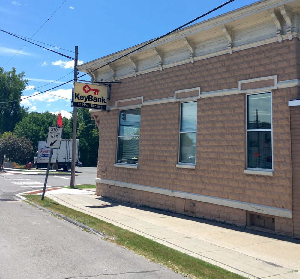 KeyBank Dexter Banks & Credit Unions 200 Water St, Dexter, NY