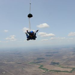 Skydive Chicago 92 Photos 51 Reviews Skydiving 3215 E 1969th Photo Of Skydive Chicago Ottawa Il United States Best Feeling