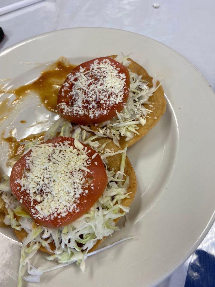 Ktrachos Town Restaurant