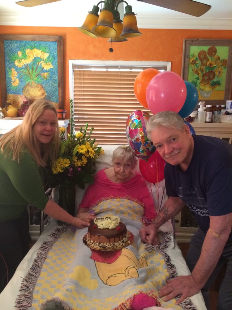 Roze Room Hospice of the Valley