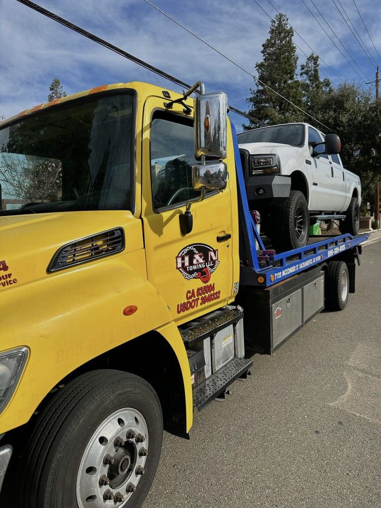 H & N Towing