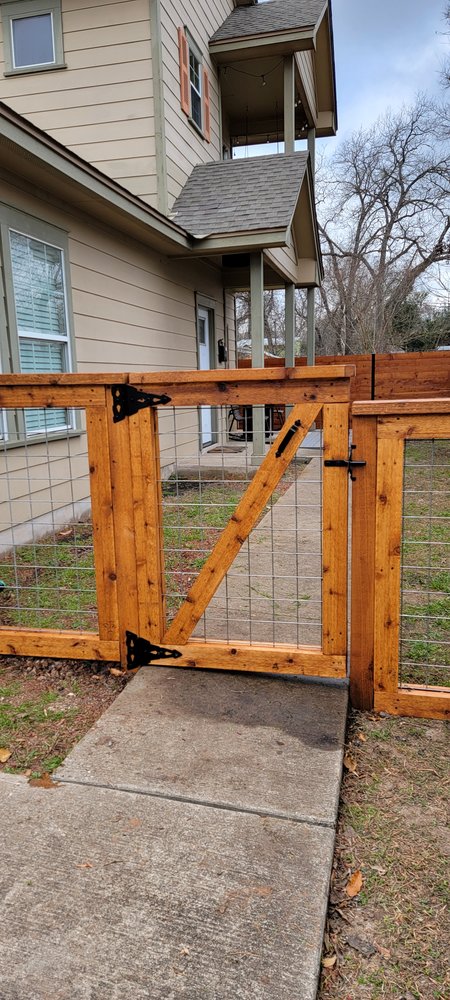 Austin Quality Fence Staining