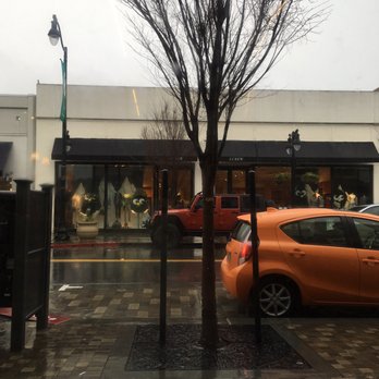 j crew closed 14 photos 56 reviews accessories 1234 photo of j crew burlingame ca united states leave the crying