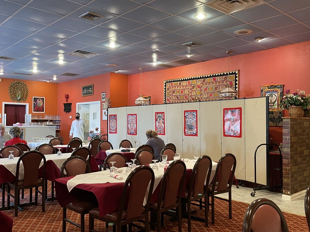 Taj Mahal Authentic Indian Cuisine