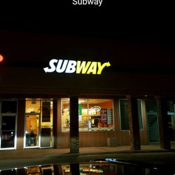 Subway 11 Reviews Fast Food 2130 E Grand Ave Lindenhurst Il Photo Of Subway Lindenhurst Il United States Getting A Sandwich For Dinner