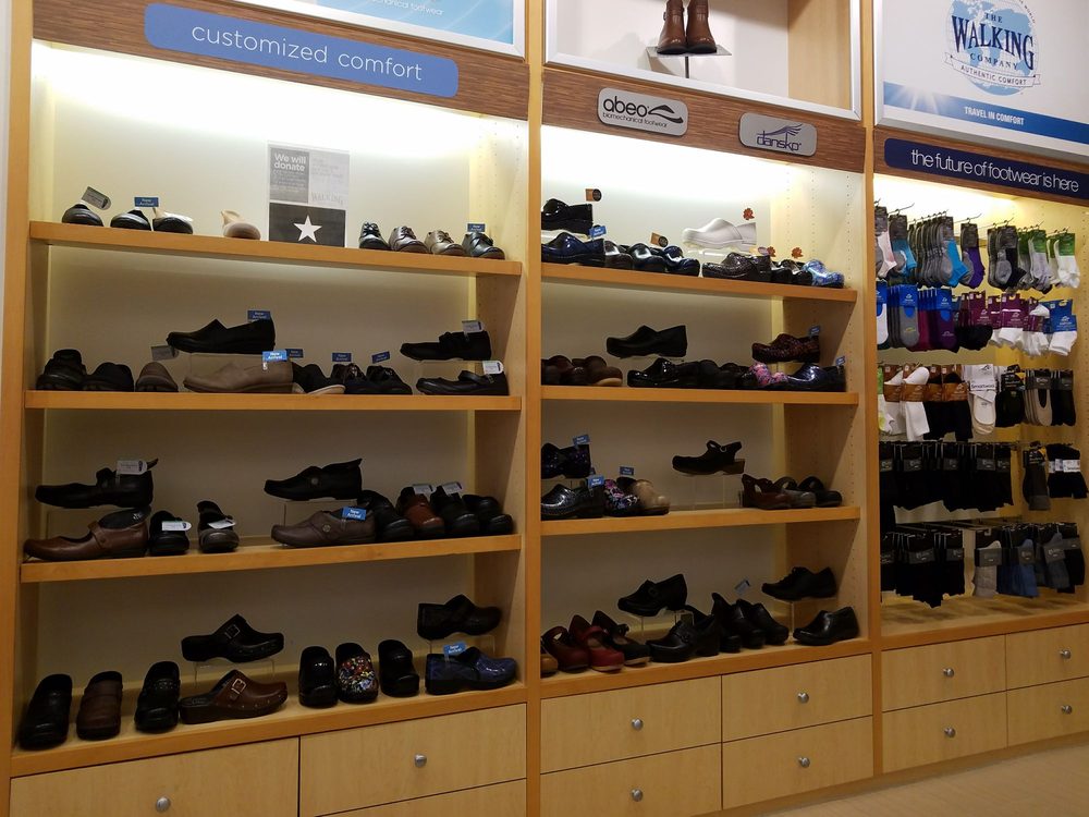 The Walking Company Shoe Stores 9200 Stony Point Pkwy, Stony Point