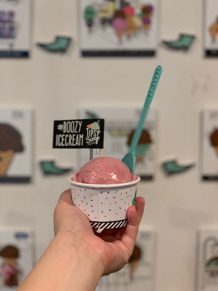 Tipsy Scoop