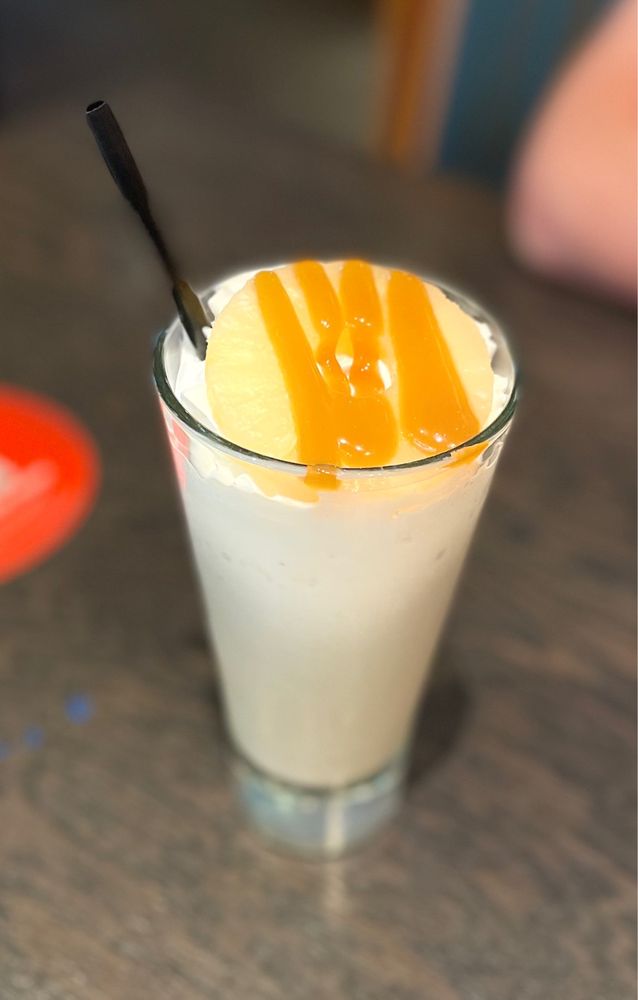 Red Robin Gourmet Burgers and Brews