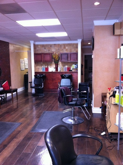 The Salon on Jett Ferry CLOSED Hair Salons 2500 Mount Vernon Rd