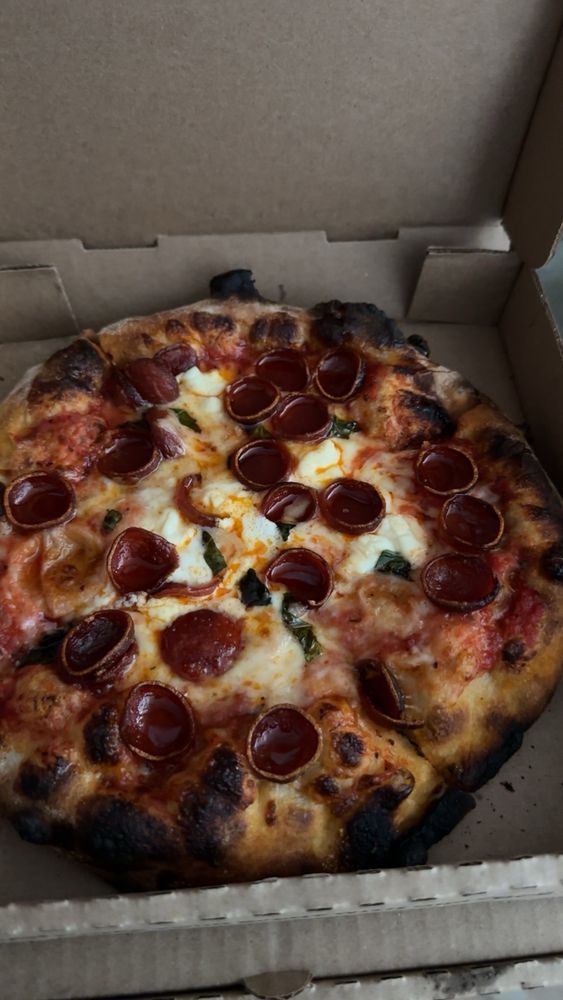 Pizza Amore Mobile Oven Truck