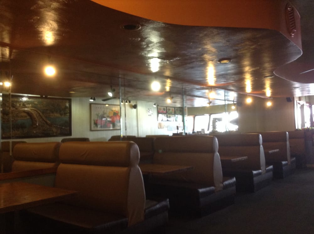 Jade Palace Chinese Restaurant Chinese 225 Harding Way E, Galion