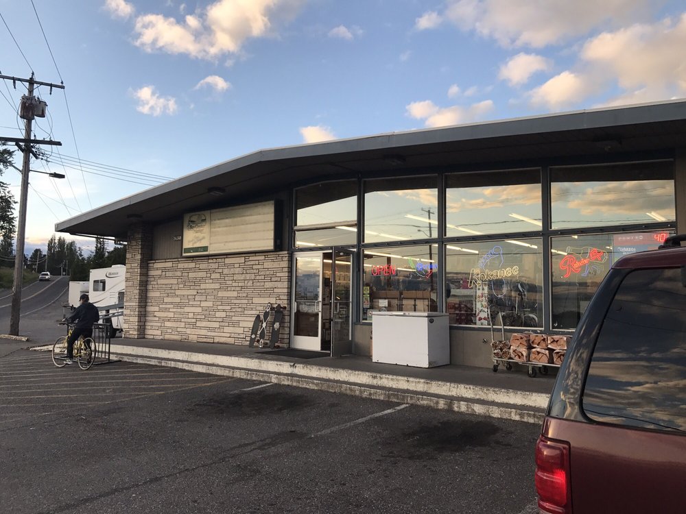 Bay Center Market 10 Reviews Grocery 8050 Harborview Rd, Blaine