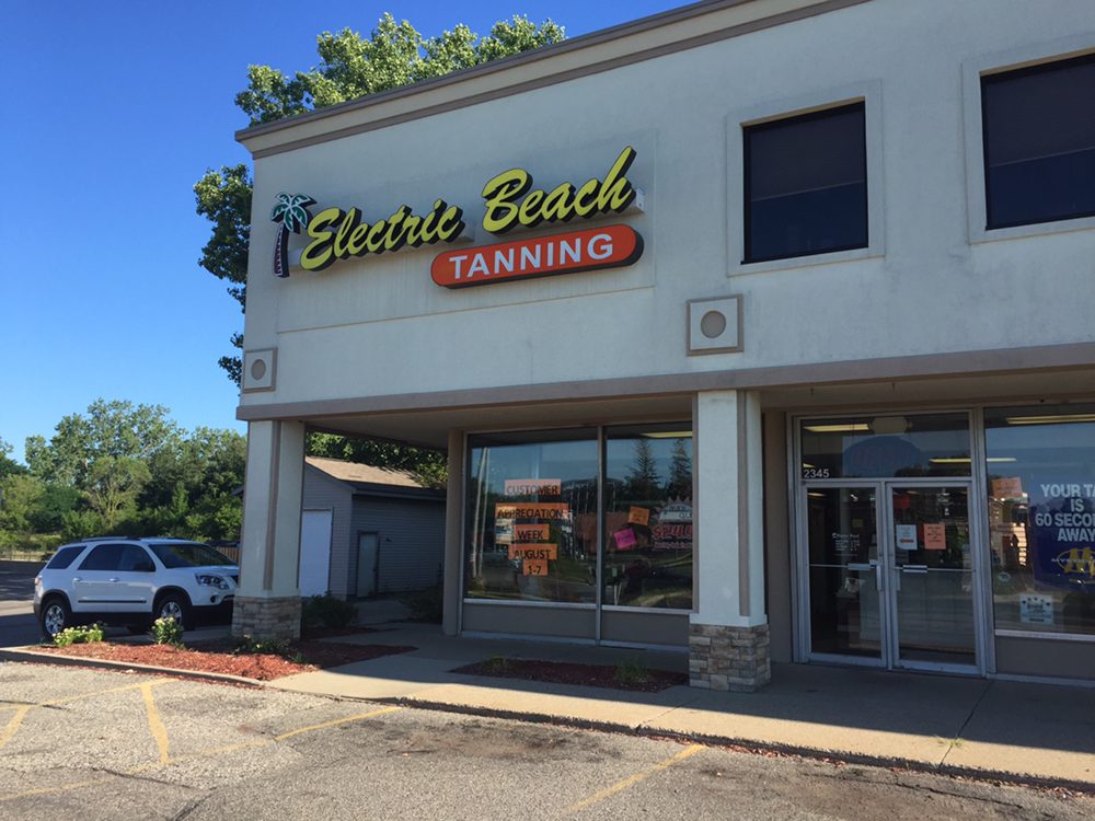 Electric Beach Tanning 2345 28th St Se, Grand Rapids, MI Phone