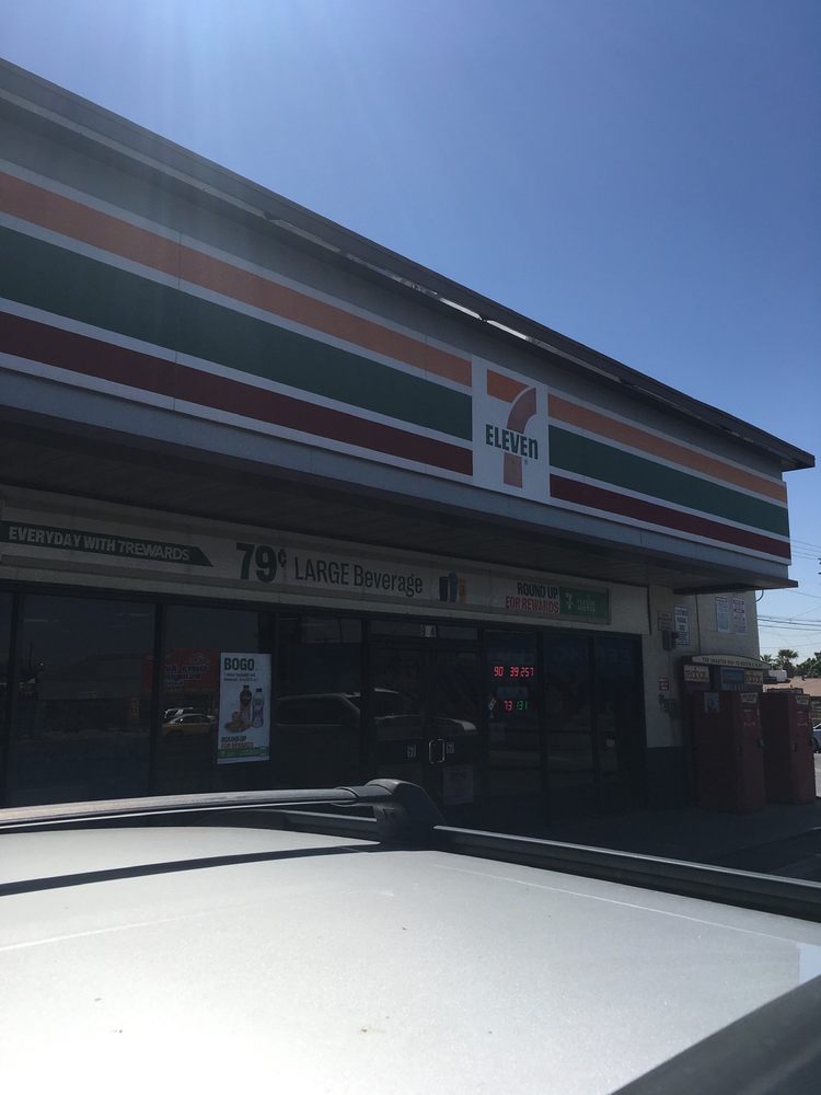7-Eleven Photo